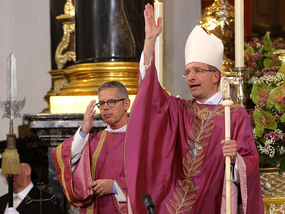 Bischof Dr. Michael Gerber feierlich in sein Amt als Bischof von Fulda eingeführt